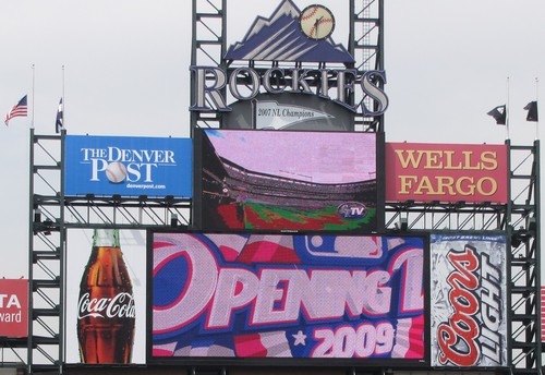 Opening day sign 4-10-09.jpg